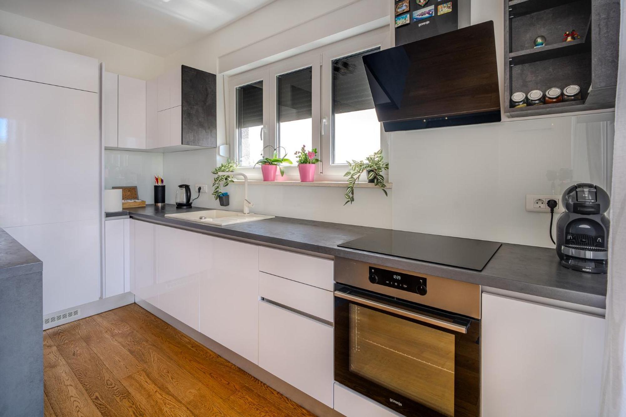 Korina Apartment - Free Private Parking Zadar Eksteriør billede